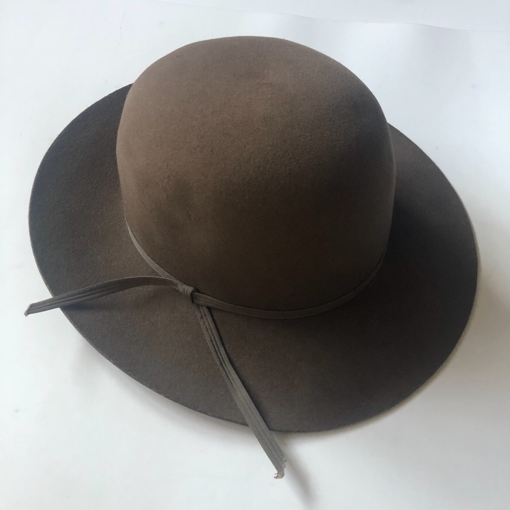 Brimmed Hat by Banana Republic Safari & Travel Clothing Co. NBW